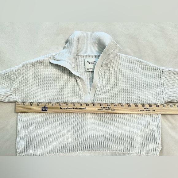Abercrombie & Fitch White Cropped Knit Collard Sweater Womens Small Long Sleeves - Picture 9 of 10